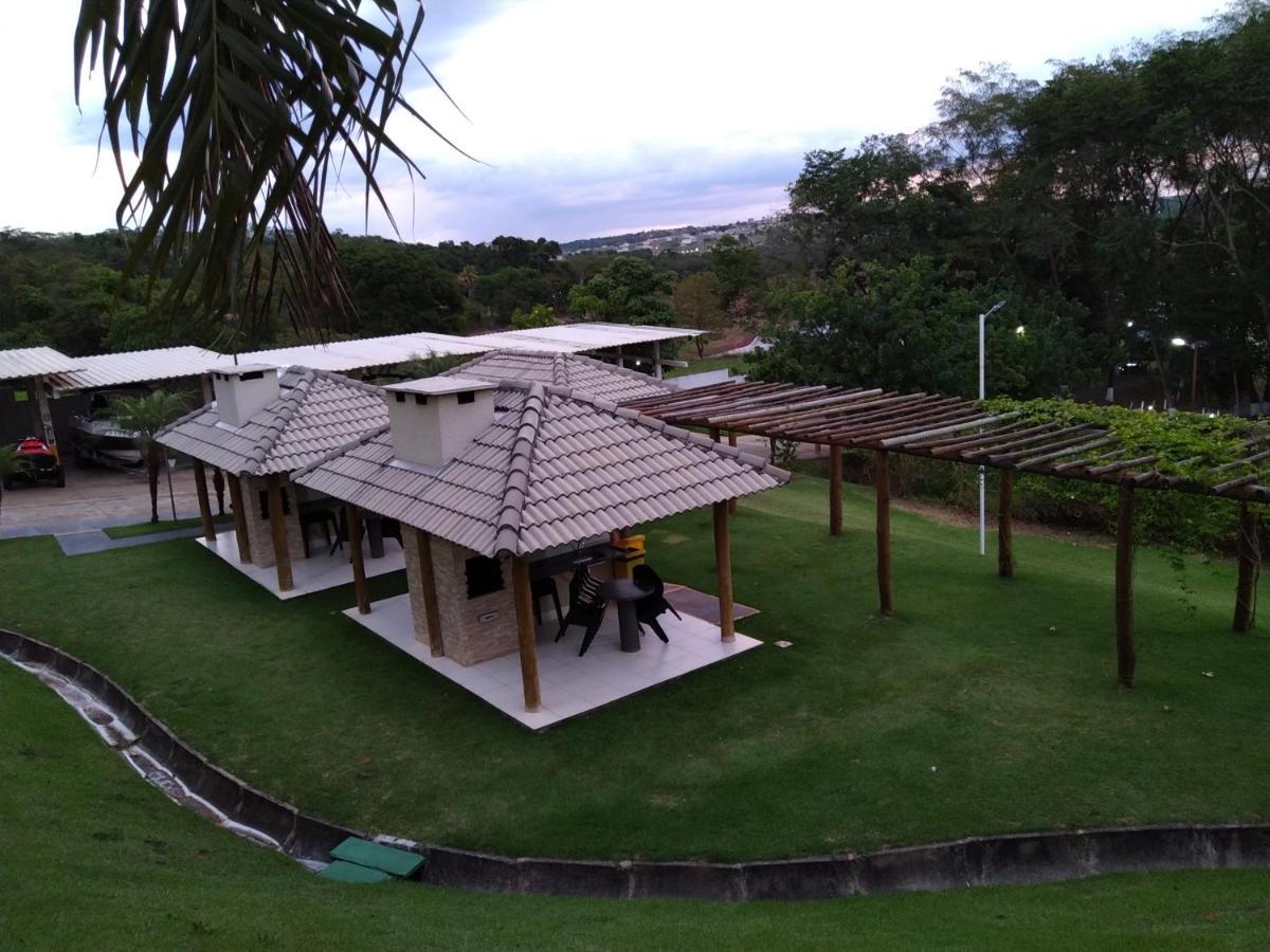 Lago Vista: Apartamento com Cozinha e Churrasqueira Privativa Caldas Novas Exterior photo