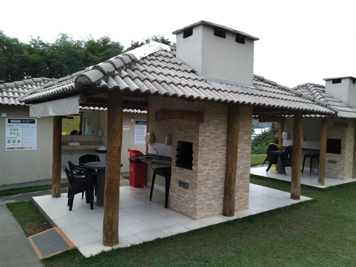 Lago Vista: Apartamento com Cozinha e Churrasqueira Privativa Caldas Novas Exterior photo